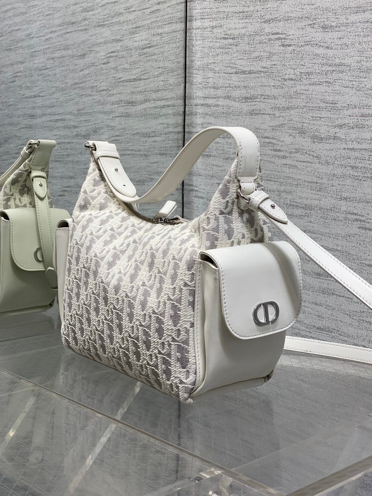 CD 2026 D-Dream Oblique Jacquard 24cm White Grey Cotton Calfskin 289148