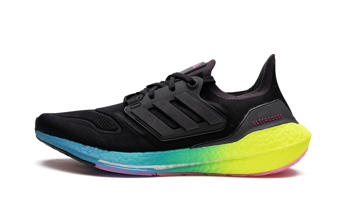 Ultraboost 22 "Black / Multicolor Midsole" GV8829